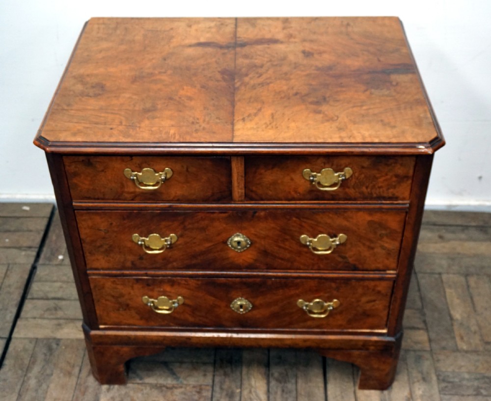 An 18th century walnut chest of drawers  View II