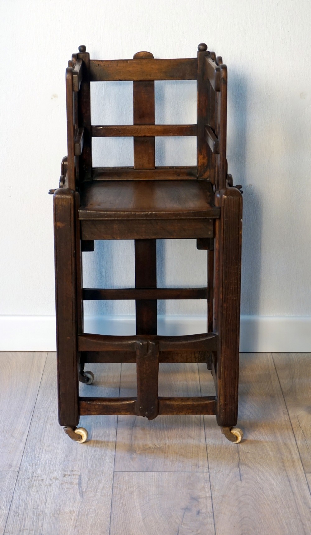 A charming estate made children's high chair