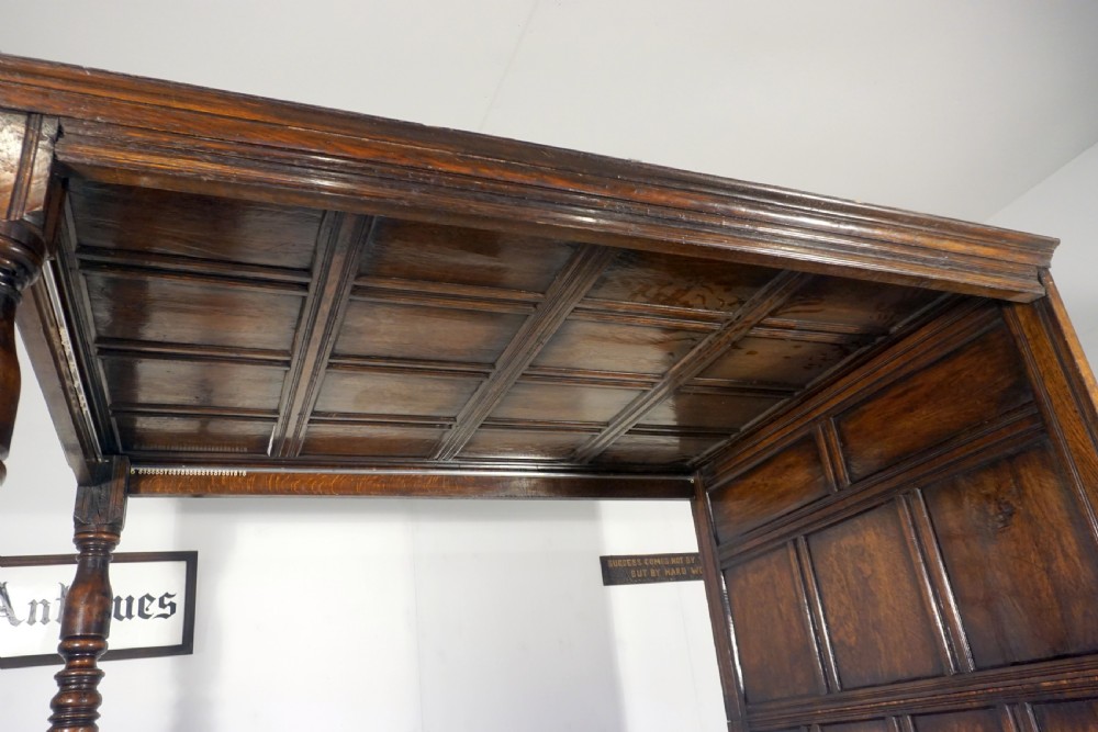 Fantastic solid oak bed recondtituted from period oak panels View VII