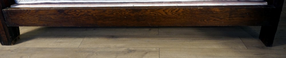 Fantastic solid oak bed recondtituted from period oak panels View VIII