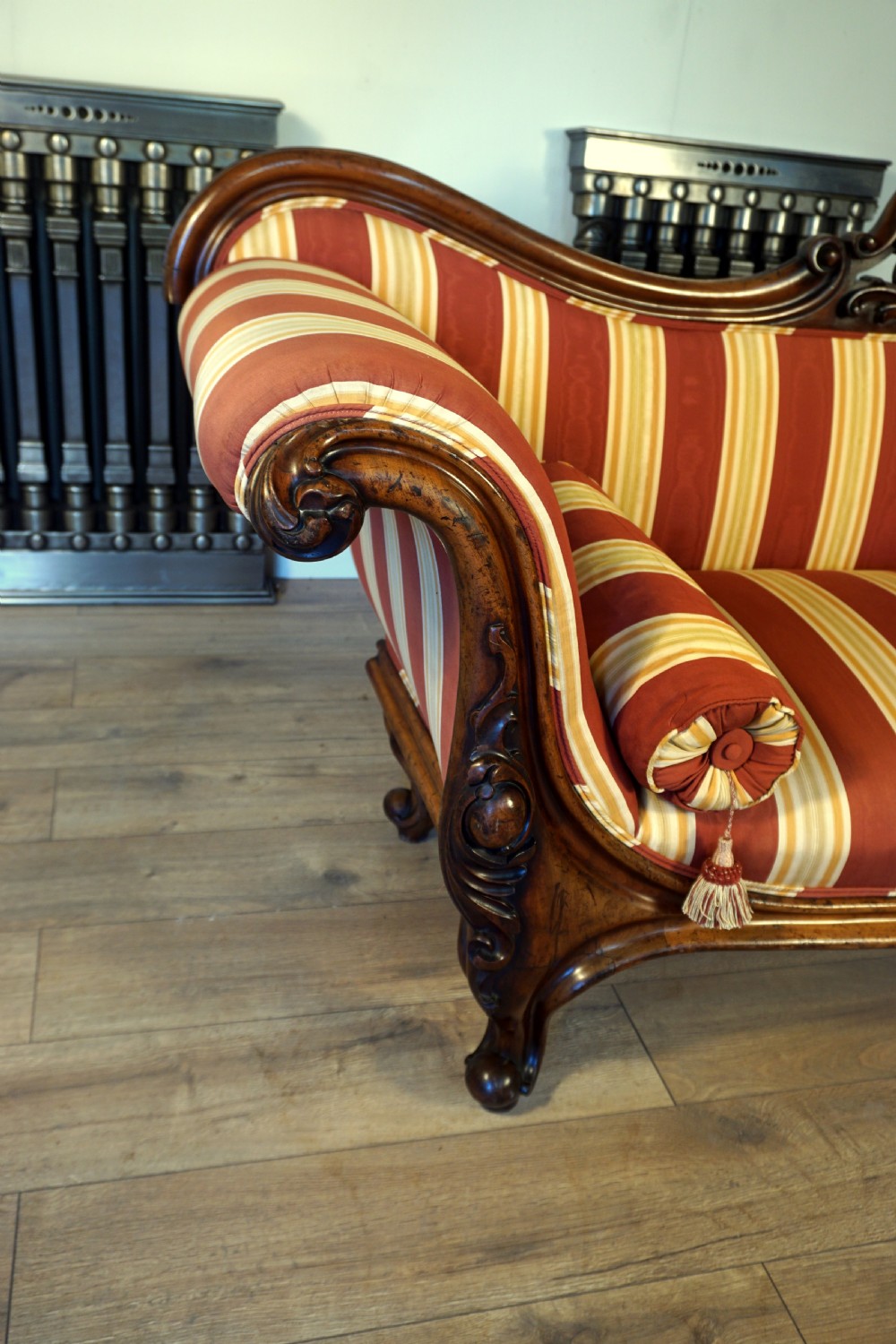 A very good quality Victorian double ended sofa  View III