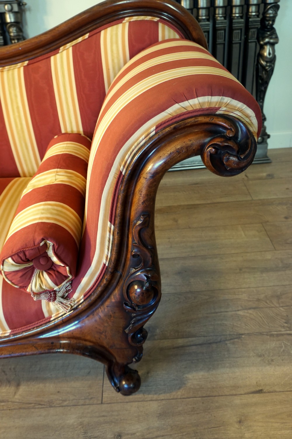 A very good quality Victorian double ended sofa  View V