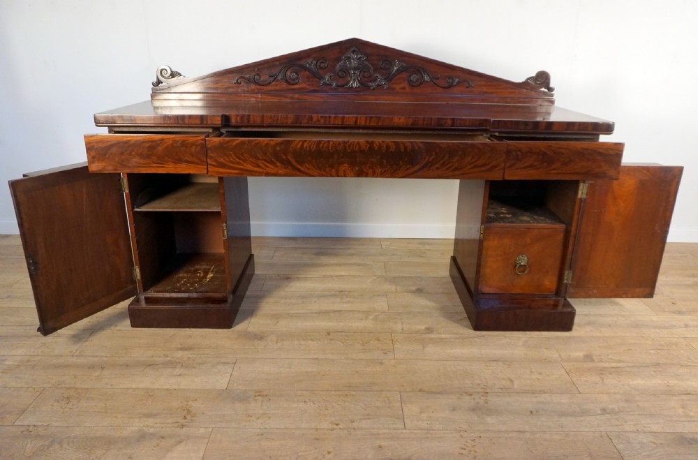 A sumptuous Regency Mahogany Pedastal sideboard View VII