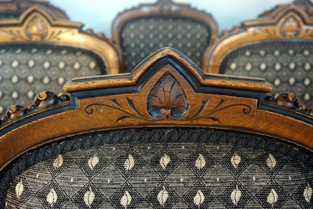 A good set of 6 oak Victorian chairs by Christopher Pratt and son Bradford View IV