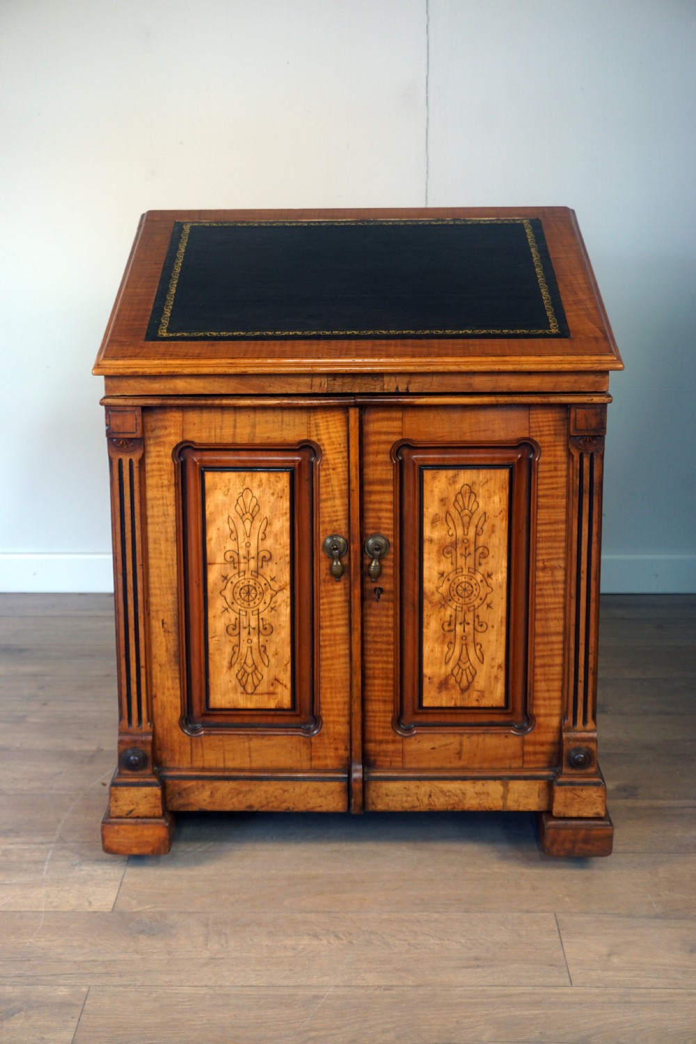 A top quality architects desk by Simpsons of Halifax View II