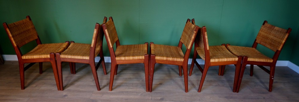 Extremely rare original set of 6 Hans Wegner CH-31 Chairs View VIII