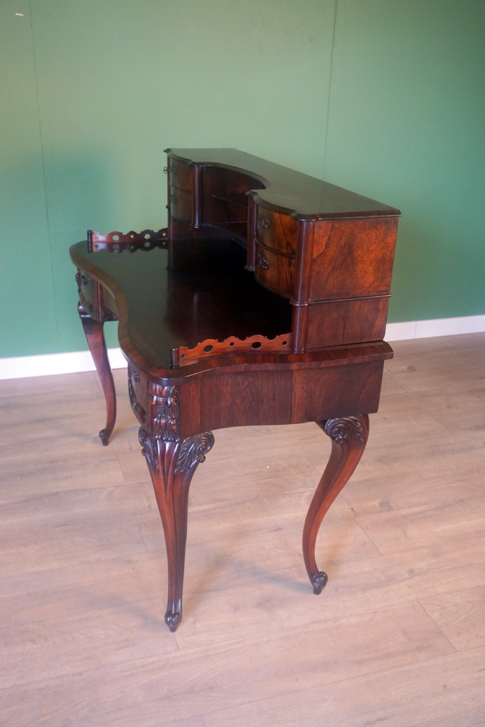 A very good Rosewood Boneur De Jour View V