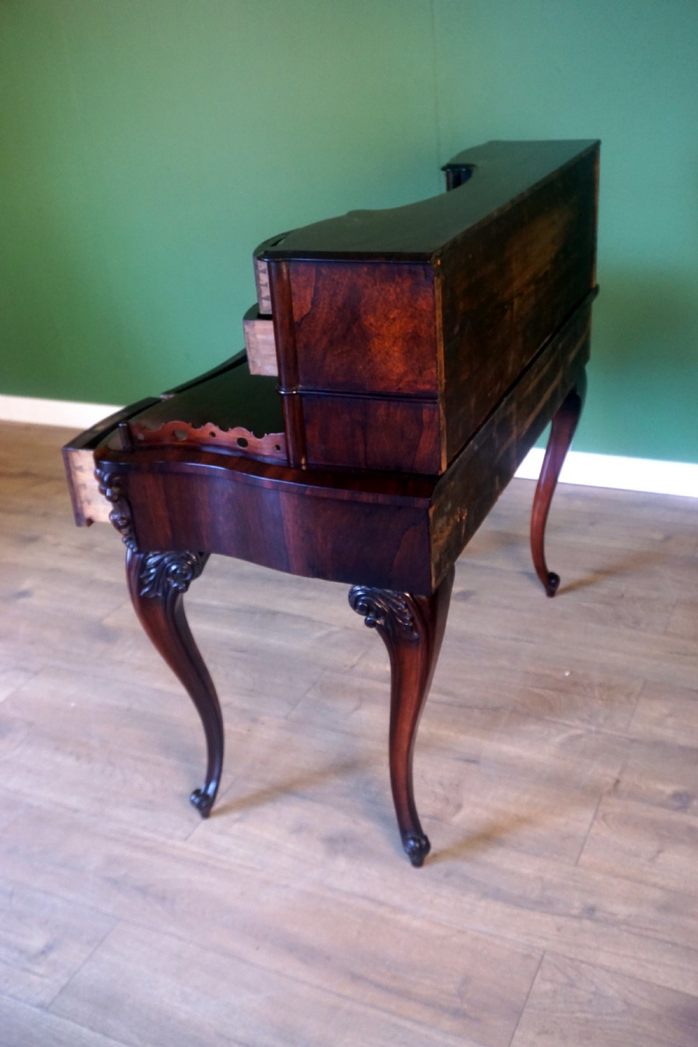 A very good Rosewood Boneur De Jour View IX