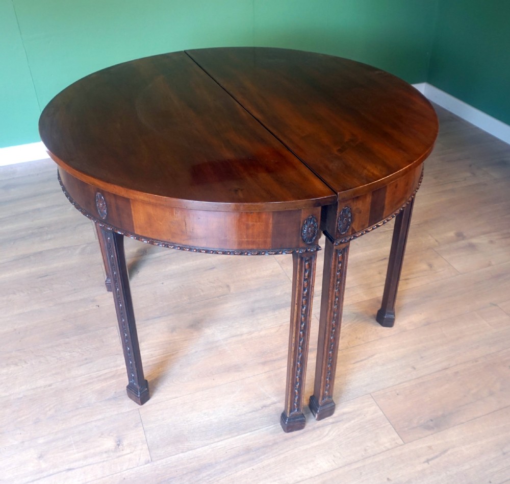 A superb pair of George 111 console tables  View VIII
