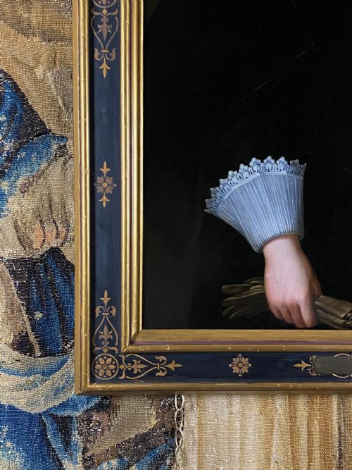 17TH CENTURY ANGLO DUTCH SCHOOL PORTRAIT OF A YOUNG NOBLEMAN CIRCLE OF CORNELIUS JOHNSON - ADDITIONAL PHOTO 2