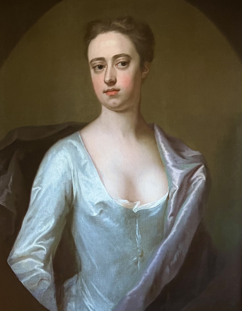 EARLY 18TH CENTURY OIL ON CANVAS ENGLISH PORTRAIT OF A LADY - BY MICHAEL DAHL View II