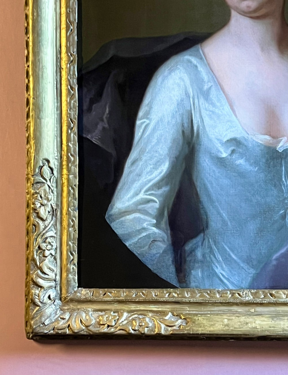 EARLY 18TH CENTURY OIL ON CANVAS ENGLISH PORTRAIT OF A LADY - BY MICHAEL DAHL View III