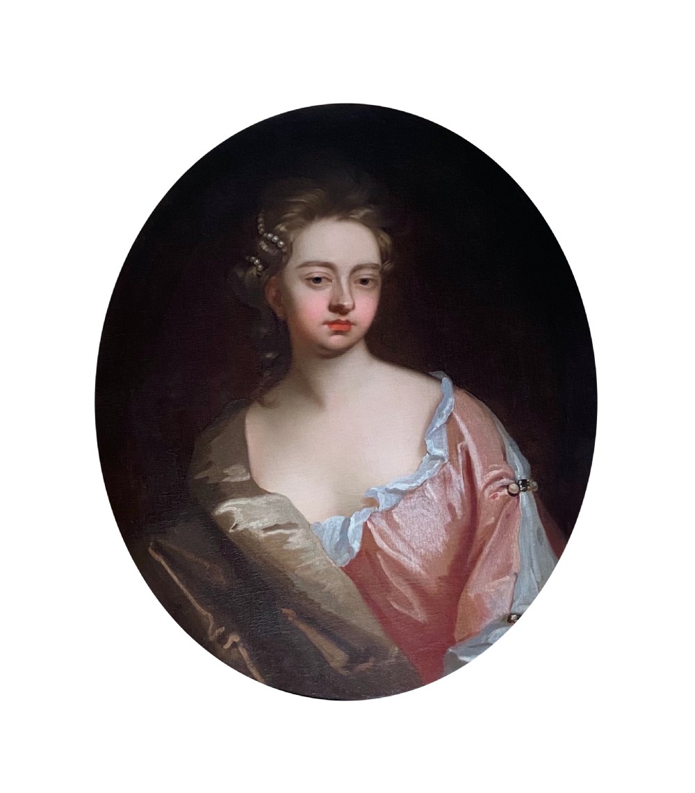 EARLY 18TH CENTURY OIL ON CANVAS PORTRAIT OF A LADY ATTRIBUTED TO MICHAEL DAHL (1659-1743) View IV