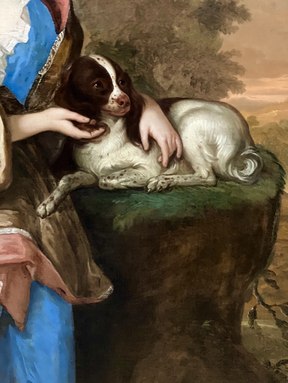 PORTRAIT OF A YOUNG GIRL WITH HER SPANIEL  - ATTRIBUTED TO ROBERT BYNG (1666-1720) View VI