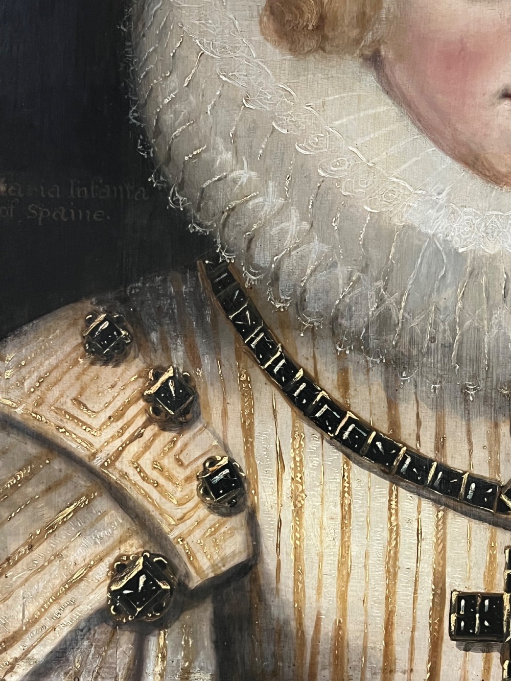 17TH CENTURY OIL ON PANEL PORTRAIT OF MARIA ANNA, INFANTA OF SPAIN (1606-1646) - CIRCLE OF BARTOLOMÉ GONZÁLEZ (1564-1627) View VII