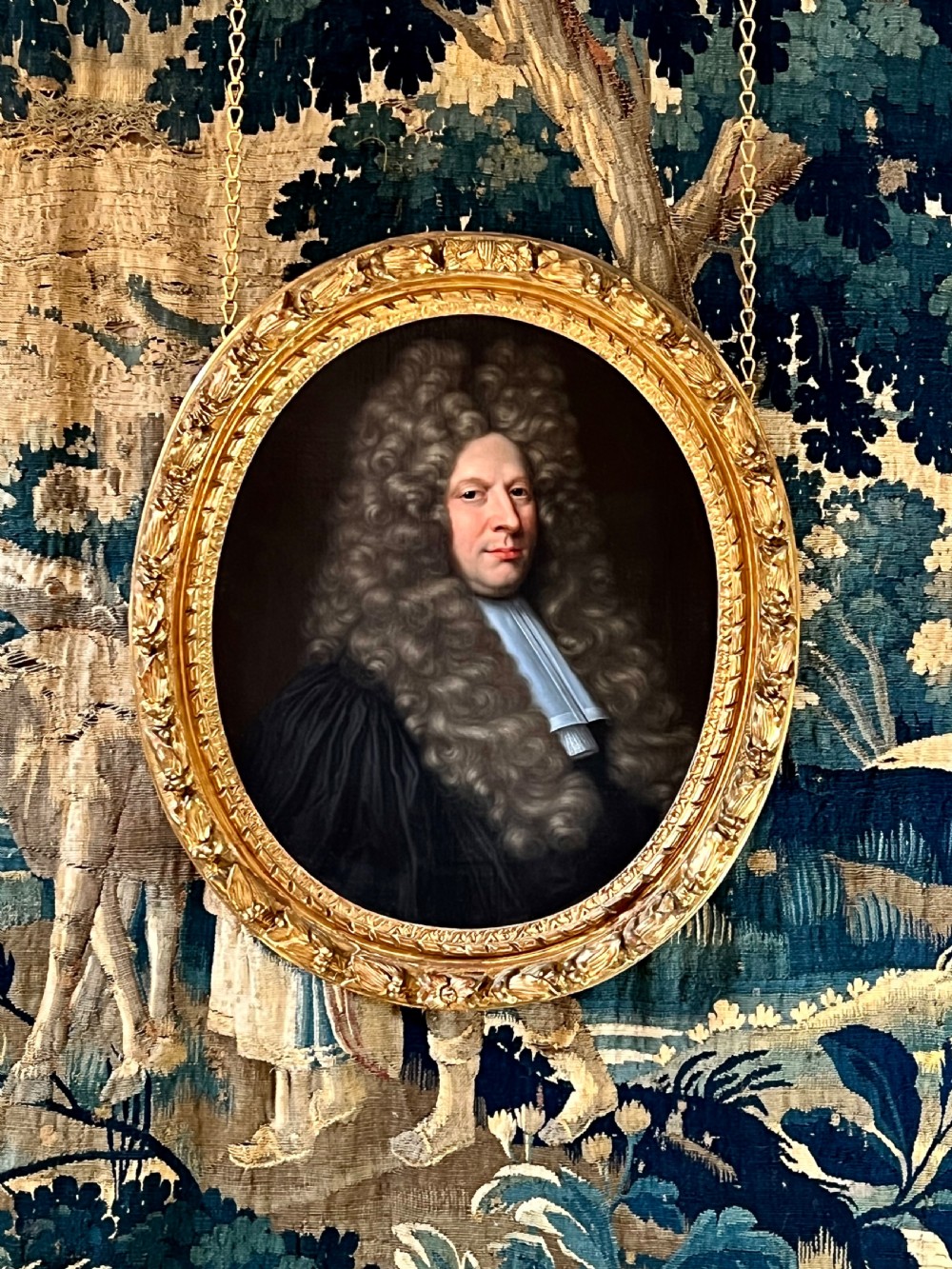 LATE 17TH CENTURY OIL PORTRAIT OF CLAUDE  VAILLANT (c.1700) - CIRCLE OF CHARLES LE BRUN (1619 - 1690) View X