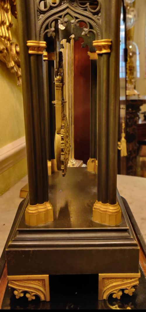 A FINE CATHEDRAL CLOCK GARNITURE IN THE STYLE OF FERDINAND BARBEDIENNE UNDER ORIGINAL DOME - ADDITIONAL PHOTO 4