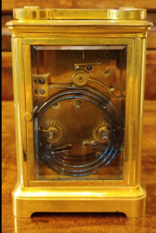 A LARGE CARRIAGE CLOCK STRIKING 19TH CENTURY IN GILT BRASS - ADDITIONAL PHOTO 6