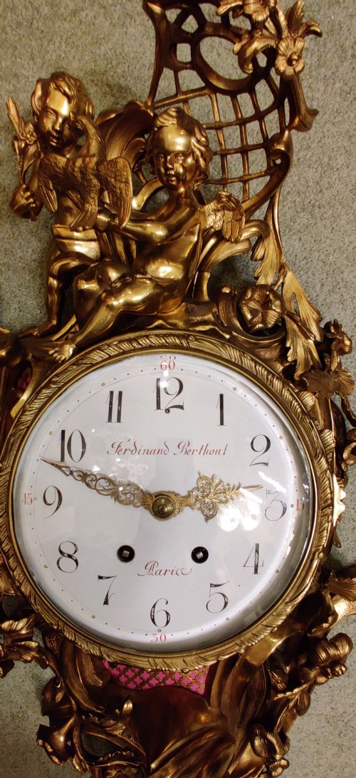 A MAGNIFICENT VERY LARGE 19TH CENTURY GILT BRONZE FRENCH ROCOCO CARTEL WALL CLOCK OF HIGH QUALITY - ADDITIONAL PHOTO 10