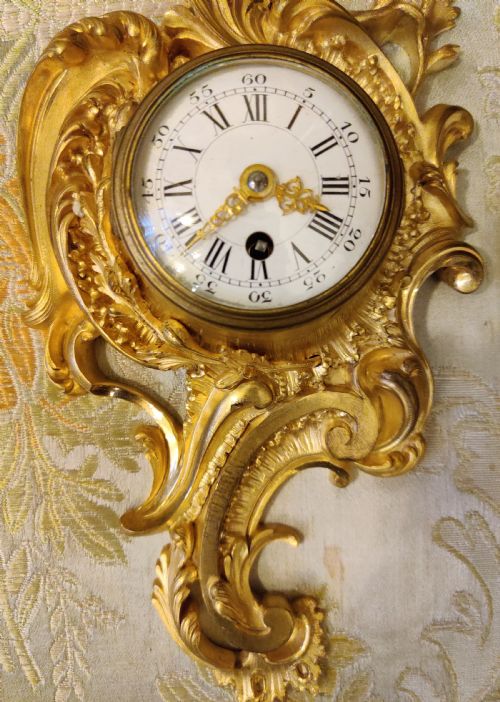 SMALL 19TH CENTURY FRENCH GILT BRONZE ROCOCO CARTEL OR WALL CLOCK - ADDITIONAL PHOTO 1