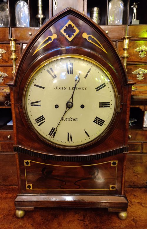 Georgian Lancet Top, Mahogany and Brass Inlaid Striking, 8 Day Bracket Clock.
circa 1810.