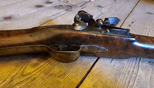 FLINTLOCK BLUNDERBUSS FITTED WITH A FOLDING BAYONET CIRCA 1780 - ADDITIONAL PHOTO 6
