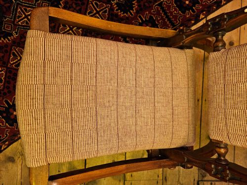 A RARE WALNUT FOLDING CAMPAIGN CHAIR IN EXCELLENT CONDITION 19TH CENTURY WITH PIERCED CARVED CREST RAIL FLUTING AND BONE BUTTON DECORATIONS - ADDITIONAL PHOTO 17