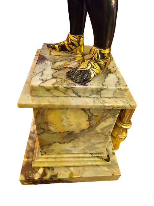 19TH CENTURY FRENCH ORMOLU BRONZE APOLLO BELVEDERE ON MARBLE PLINTH - ADDITIONAL PHOTO 5