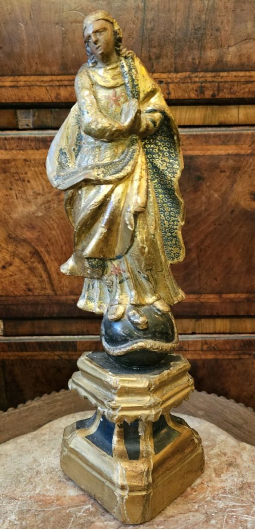 A SOUTHERN ITALIAN PAINTED PINE FIGURE OF THE IMMACULATE VIRGIN 17TH18TH CENTURY - ADDITIONAL PHOTO 13