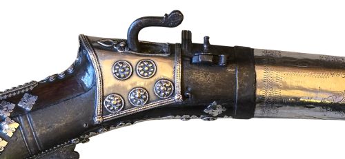 A 20 BORE SOUTH INDIAN MALABAR MATCHLOCK MUSKET TORADOR EXTENSIVELY SILVERMOUNTED 18THCENTURY PROBABLY COORG - ADDITIONAL PHOTO 2