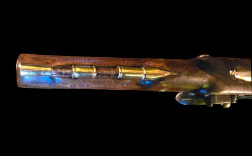 A PAIR OF 18TH CENTURY BRASS BARRELED 14 BORE FLINTLOCK PISTOLS SIGNED KETLAND CO LONDON CIRCA 1790 - ADDITIONAL PHOTO 13