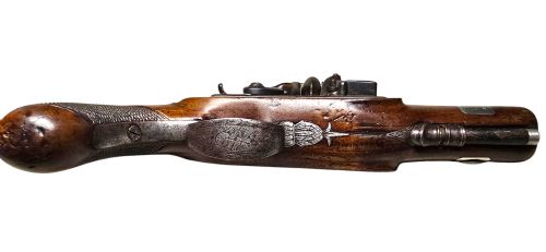 A GEORGIAN BRITISH FLINTLOCK POCKET PISTOL WITH A SHORT OCTAGONAL BARREL SILVER BAND CARTOUCHE NOT HALLMARKED BY SUTHERLAND OF LONDON - ADDITIONAL PHOTO 10