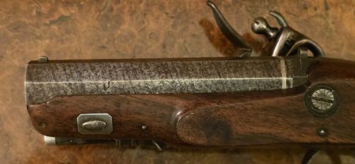 A GEORGIAN BRITISH FLINTLOCK POCKET PISTOL WITH A SHORT OCTAGONAL BARREL SILVER BAND CARTOUCHE NOT HALLMARKED BY SUTHERLAND OF LONDON - ADDITIONAL PHOTO 18