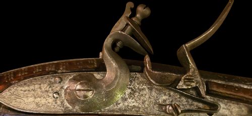 OTTOMAN EMPIRE AFGHAN FLINTLOCK LONG PISTOL WITH STRONGLY SWAMPED BARREL HAVING SILVER INLAY18TH CENTURY - ADDITIONAL PHOTO 2