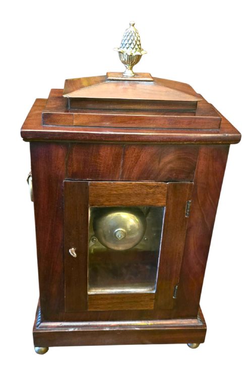 GEORGIAN MAHOGANY CHAMFER TOP BRACKET CLOCK BY TAYLOR OF LONDON - ADDITIONAL PHOTO 8