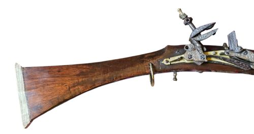 A NORTH AFRICAN OTTOMAN TOELOCK MUSKET ALGERIA LATE 18TH TO EARLY 19TH CENTURY 22BORE A STRIKING EXAMPLE OF AN ALGERIAN TOELOCK LONG GUN REPRESENTATIVE OF NORTH AFRICAN OTTOMAN CRAFTSMANSHIP - ADDITIONAL PHOTO 5