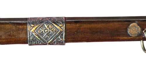 A NORTH AFRICAN OTTOMAN TOELOCK MUSKET ALGERIA LATE 18TH TO EARLY 19TH CENTURY 22BORE A STRIKING EXAMPLE OF AN ALGERIAN TOELOCK LONG GUN REPRESENTATIVE OF NORTH AFRICAN OTTOMAN CRAFTSMANSHIP - ADDITIONAL PHOTO 8
