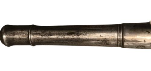 QUEEN ANNE SILVERMOUNTED 18 BORE FLINTLOCK HOLSTER PISTOL BY R WILLOUGHBY BIRMINGHAMEARLY 18THCENTURY ENGLISH FLINTLOCK PISTOL SILVERWIRE INLAID WALNUT GRIP SILVER GROTESQUE BUTT CAP WITH SILVER VACANT CARTOUCHES TO THE TOP AND THE SIDE OF THE STOCK CIRCA 1730 - ADDITIONAL PHOTO 15