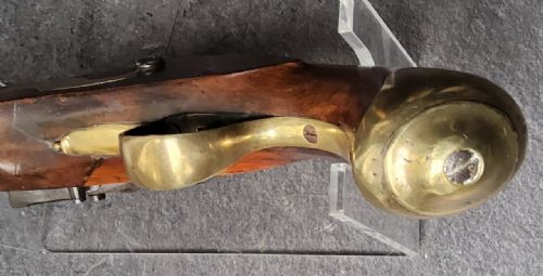 BRITISH TOWER FLINTLOCK PISTOL C17701815 CROWNGR TOWER MARKED LOCK STAMPED BRASHER BRASS FURNITURE WALNUT STOCK WITH PERIOD WEAR FLINTLOCK ACTION IN WORKING ORDER A SOLID NAPOLEONICERA SERVICE PISTOL - ADDITIONAL PHOTO 7
