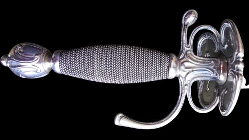 18TH CENTURY CONTINENTAL SILVERHILTED SMALLSWORD LATER PERIOD CONVERSION TO A SHORT SWORDDAGGER FRANCE OR FRANCOITALIAN ORIGINALLY CIRCA 17501775 PERIOD CONVERSION CIRCA 17901820 - ADDITIONAL PHOTO 4