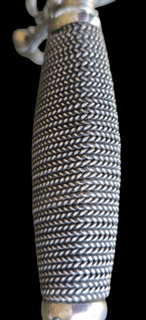 18TH CENTURY CONTINENTAL SILVERHILTED SMALLSWORD LATER PERIOD CONVERSION TO A SHORT SWORDDAGGER FRANCE OR FRANCOITALIAN ORIGINALLY CIRCA 17501775 PERIOD CONVERSION CIRCA 17901820 - ADDITIONAL PHOTO 6