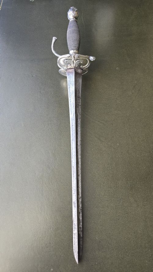 18TH CENTURY CONTINENTAL SILVERHILTED SMALLSWORD LATER PERIOD CONVERSION TO A SHORT SWORDDAGGER FRANCE OR FRANCOITALIAN ORIGINALLY CIRCA 17501775 PERIOD CONVERSION CIRCA 17901820 - ADDITIONAL PHOTO 16