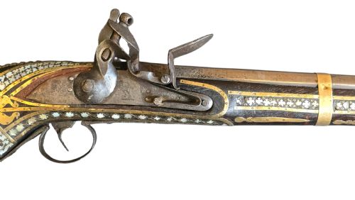 INDOPERSIAN FLINTLOCK MUSKET WITH MOTHEROFPEARL BRASS INLAY LATE 18TH CENTURY - ADDITIONAL PHOTO 21