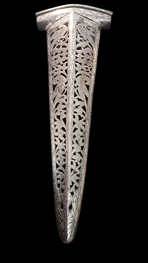 INDIAN STEEL KATAR PUSH DAGGER WITH PIERCED STEEL SHEATH RAJASTHAN SOUTH INDIA LATE 18TH19TH CENTURY - ADDITIONAL PHOTO 1