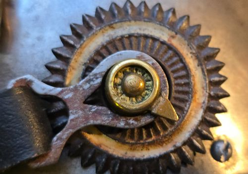 WWI PRUSSIAN STEEL PICKELHAUBE HELMET WITH BRASS FITTINGS CIRCA 19151918 - ADDITIONAL PHOTO 7