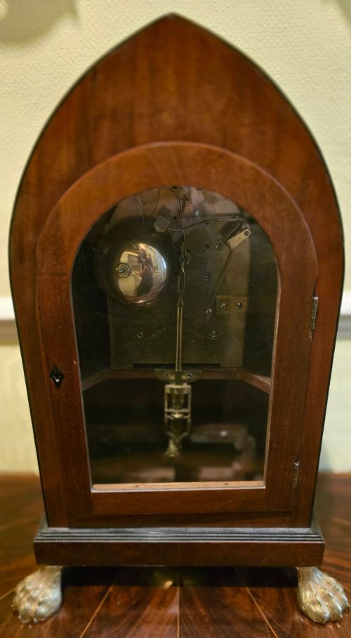 GEORGIAN PERIOD LANCETTOP BRACKET CLOCK BY THE NOTED LONDON MAKERS DESBOIS WHEELER OF GRAYS INN PASSAGE DATING TO CIRCA 18101820 - ADDITIONAL PHOTO 13