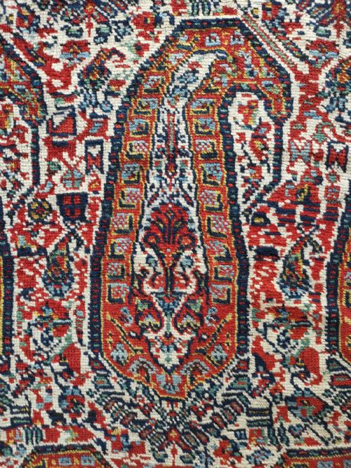 KHAMSEH RUG - ADDITIONAL PHOTO 2
