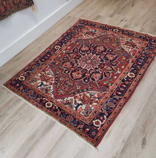 HERIZ RUG - ADDITIONAL PHOTO 3