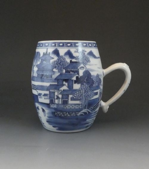 Chinese Porcelain Mug, Qianlong Period, C. 1770.