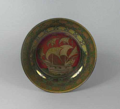 Pilkingtons Lancastrian Bowl. William S. Mycock, C. 1915.